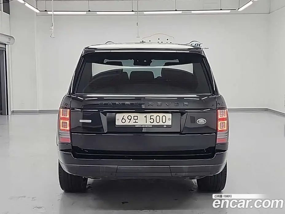 Land Rover Range Rover 2015 4.4 автомат (гидро), фото 3