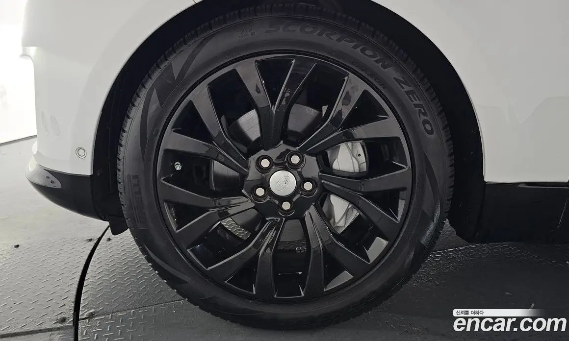 Land Rover Range Rover Sport 2019 3.0 автомат (гидро), фото 4