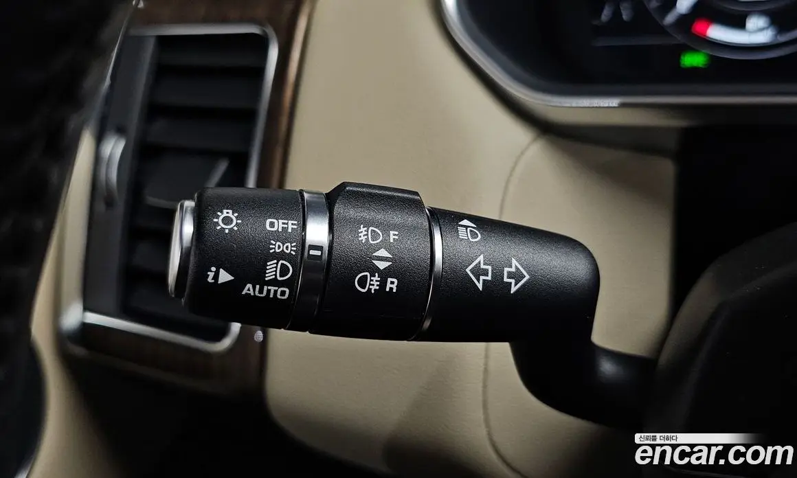 Land Rover Range Rover Sport 2019 3.0 автомат (гидро), фото 32
