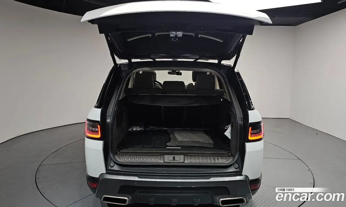 Land Rover Range Rover Sport 2019 3.0 автомат (гидро), фото 35