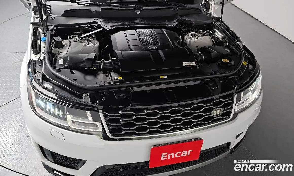 Land Rover Range Rover Sport 2019 3.0 автомат (гидро), фото 5