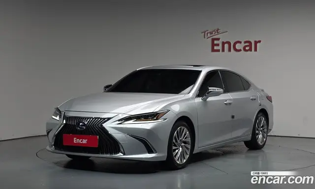 Lexus ES, 2019, 53 972 км
