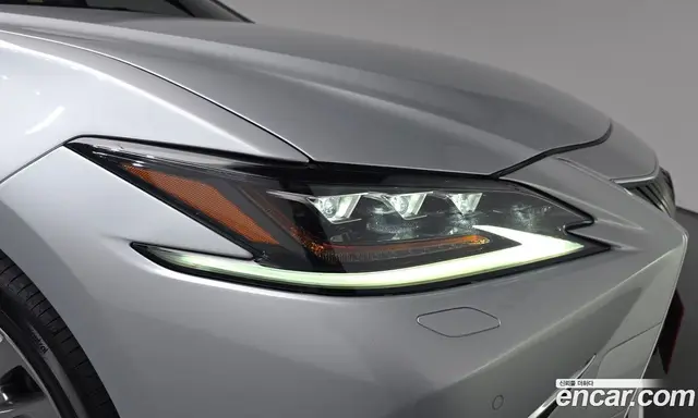 Lexus ES 2019 2.5 автомат (гидро), миниатюра 8 Lexus ES 2019 2.5 автомат (гидро), миниатюра 8