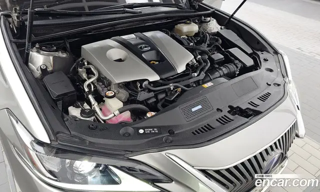 Lexus ES 2019 2.5 автомат (гидро), миниатюра 6 Lexus ES 2019 2.5 автомат (гидро), миниатюра 6