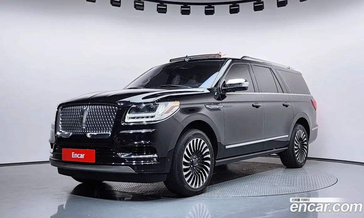 Lincoln Navigator 2020 3.5 автомат (гидро), фото 1 Lincoln Navigator 2020 3.5 автомат (гидро), фото 1