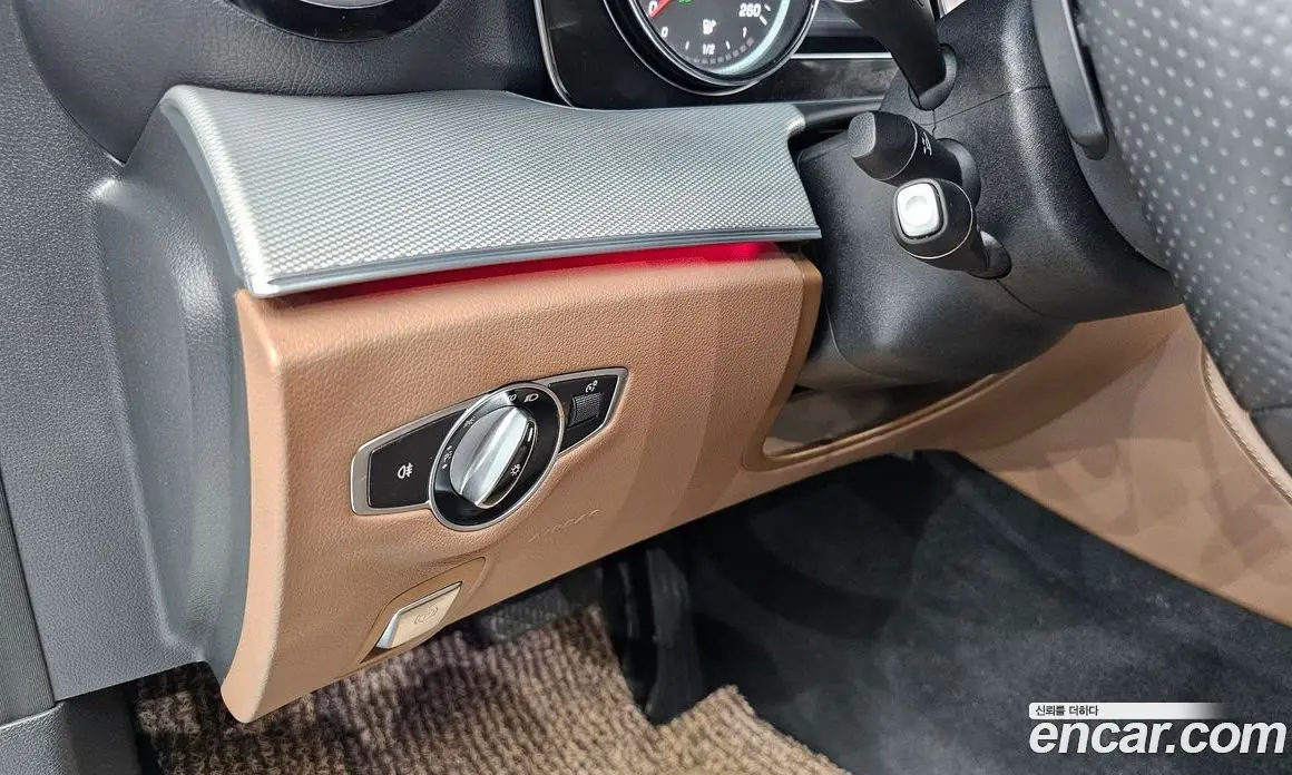 Mercedes-Benz E-Class 2018 2.0 гидро, фото 29 Mercedes-Benz E-Class 2018 2.0 гидро, фото 29