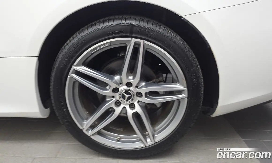 Mercedes-Benz E-Class 2018 1.9 гидро, фото 7 Mercedes-Benz E-Class 2018 1.9 гидро, фото 7