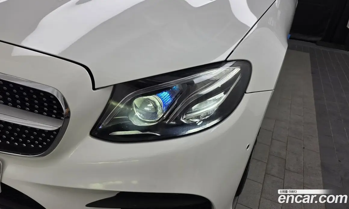 Mercedes-Benz E-Class 2018 1.9 гидро, фото 8 Mercedes-Benz E-Class 2018 1.9 гидро, фото 8