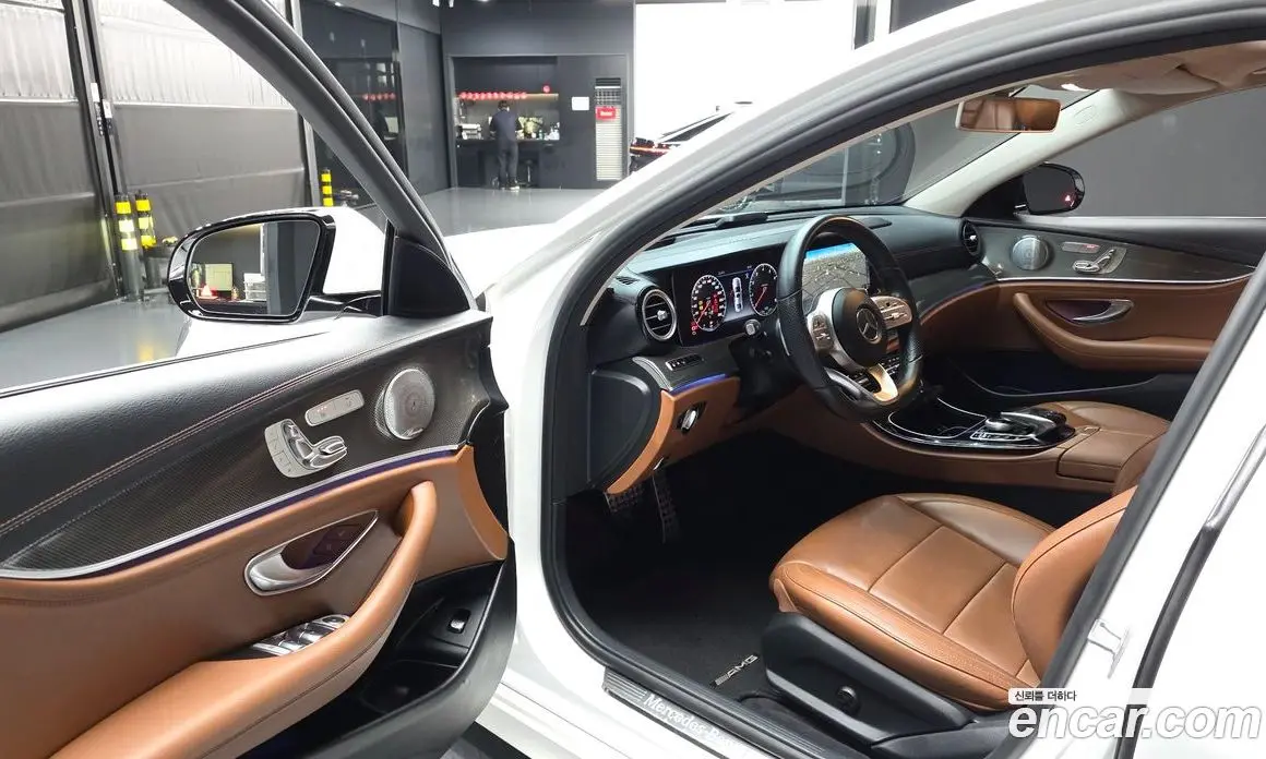 Mercedes-Benz E-Class 2019 2.0 гидро, фото 13 Mercedes-Benz E-Class 2019 2.0 гидро, фото 13