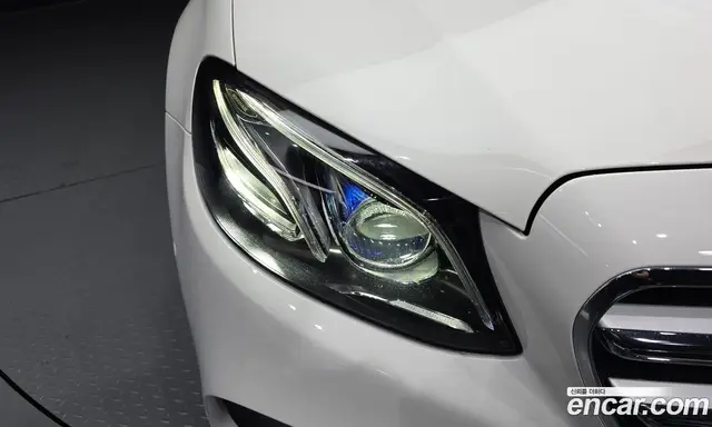 Mercedes-Benz E-Class 2019 2.0 гидро, миниатюра 8 Mercedes-Benz E-Class 2019 2.0 гидро, миниатюра 8