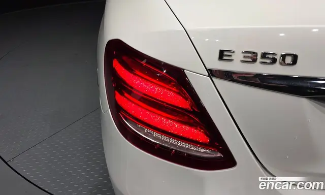 Mercedes-Benz E-Class 2019 2.0 гидро, миниатюра 9 Mercedes-Benz E-Class 2019 2.0 гидро, миниатюра 9