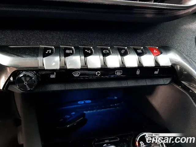 Peugeot 3008 2019 1.5 автомат (гидро), миниатюра 12