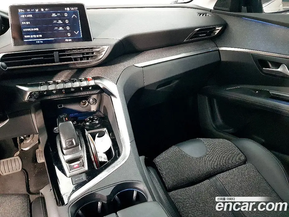 Peugeot 3008 2019 1.5 автомат (гидро), фото 10