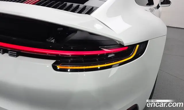 Porsche 911 2024 3.0 автомат (гидро), миниатюра 8