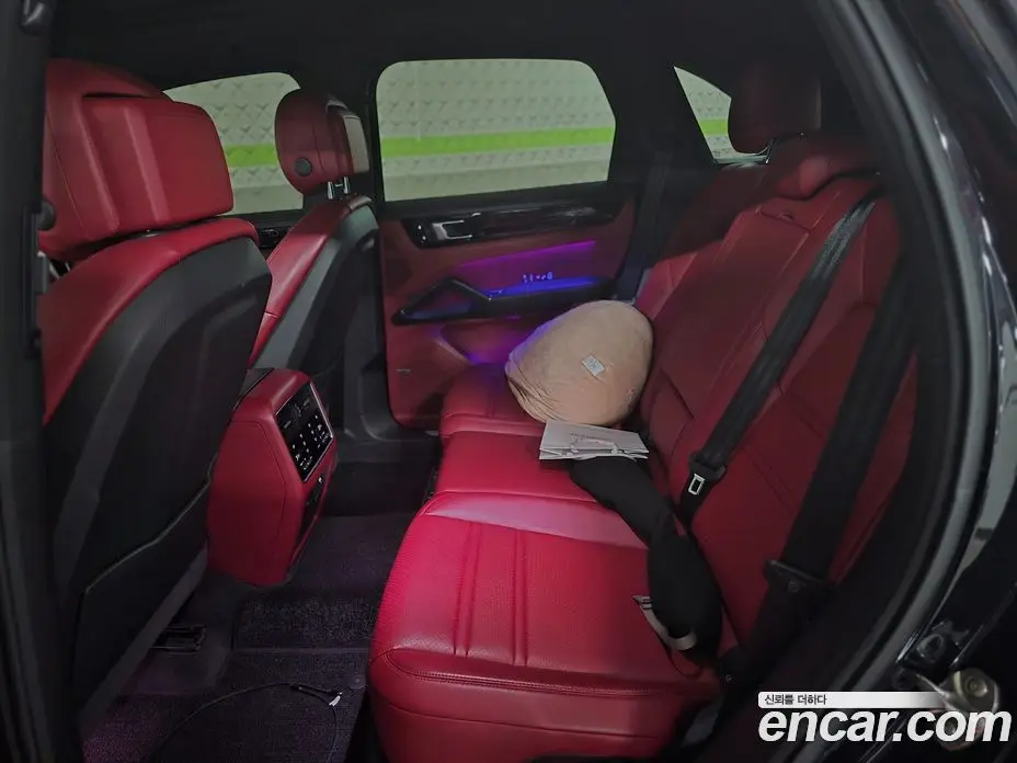 Porsche Cayenne 2021 3.0 автомат (гидро), фото 16