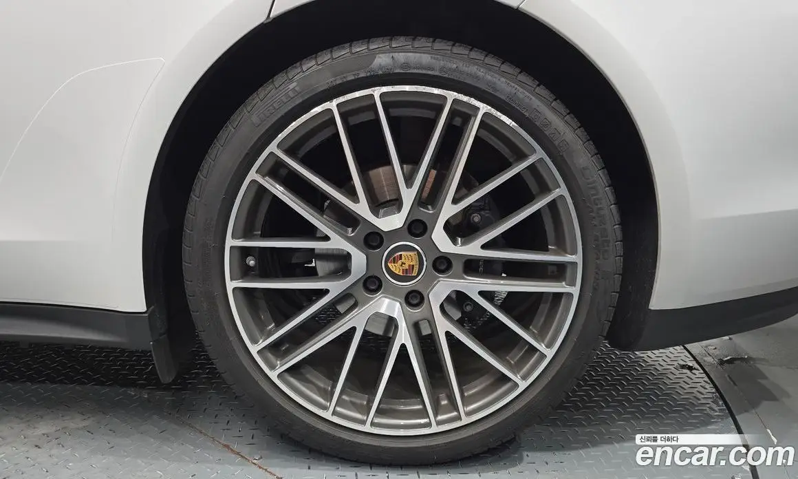 Porsche Panamera 2022 2.9 автомат (гидро), фото 6