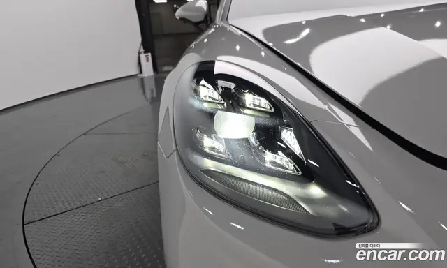Porsche Panamera 2022 2.9 автомат (гидро), миниатюра 7