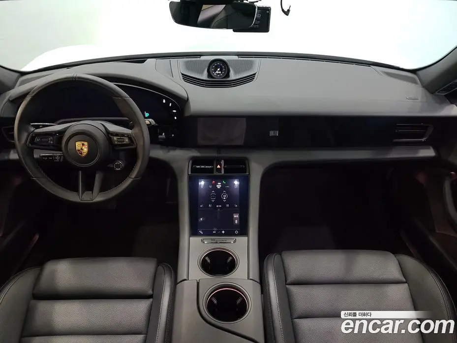 Porsche Taycan 2022 0.1 автомат (гидро), фото 7