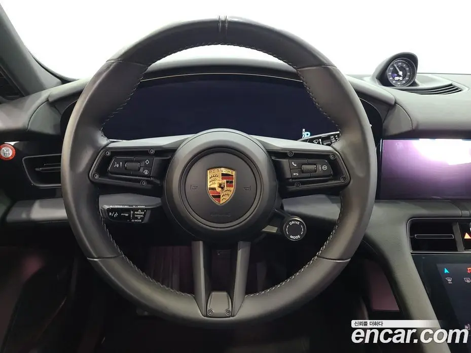 Porsche Taycan 2022 0.1 автомат (гидро), фото 9