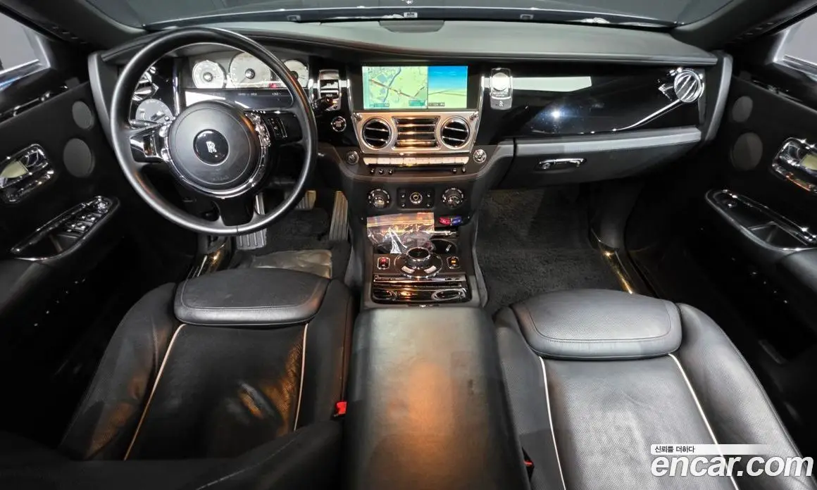 Rolls-Royce Ghost 2016 6.6 автомат (гидро), фото 7 Rolls-Royce Ghost 2016 6.6 автомат (гидро), фото 7