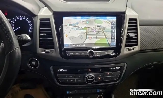 SsangYong Rexton 2019 2.2 автомат (гидро), миниатюра 7