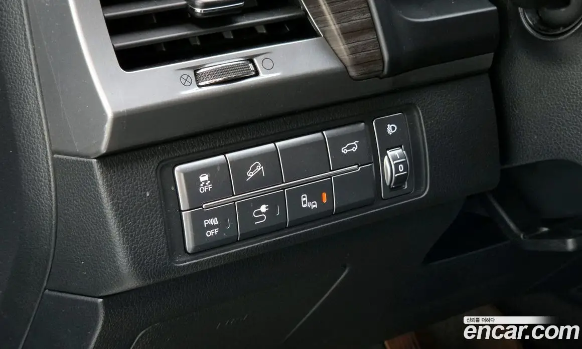 SsangYong Rexton 2019 2.2 автомат (гидро), фото 16