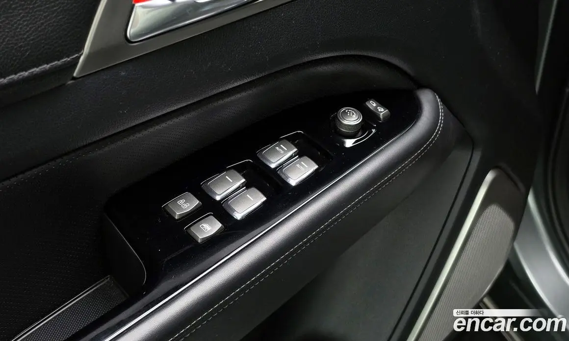 SsangYong Rexton 2019 2.2 автомат (гидро), фото 18