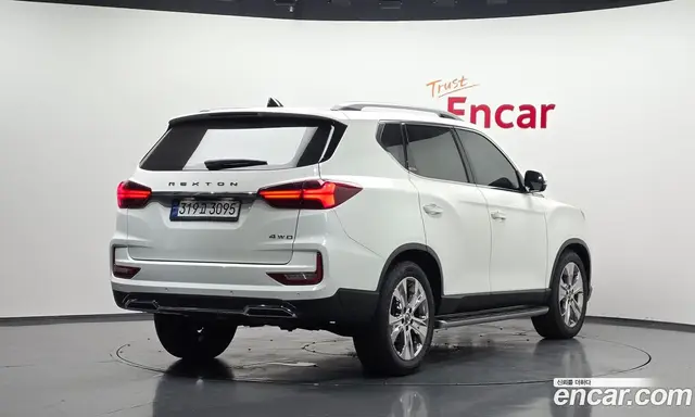 SsangYong Rexton 2020 2.2 автомат (гидро), миниатюра 2