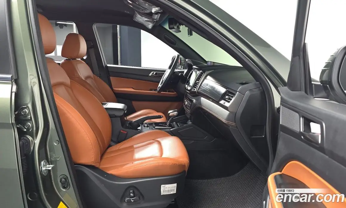 SsangYong Rexton 2022 2.2 автомат (гидро), фото 16