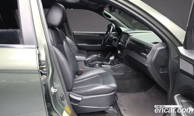SsangYong Rexton 2022 2.2 автомат (гидро), миниатюра 11