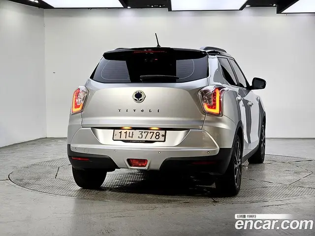 SsangYong TIBOLI 2018 1.6 автомат (гидро), миниатюра 3