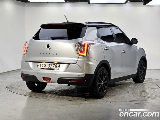 SsangYong TIBOLI 2018 1.6 автомат (гидро), миниатюра 4