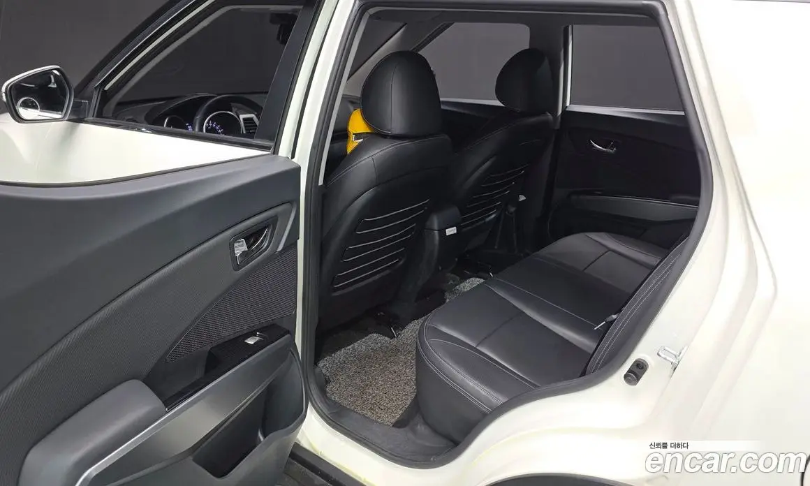 SsangYong TIBOLI 2019 1.6 автомат (гидро), фото 18