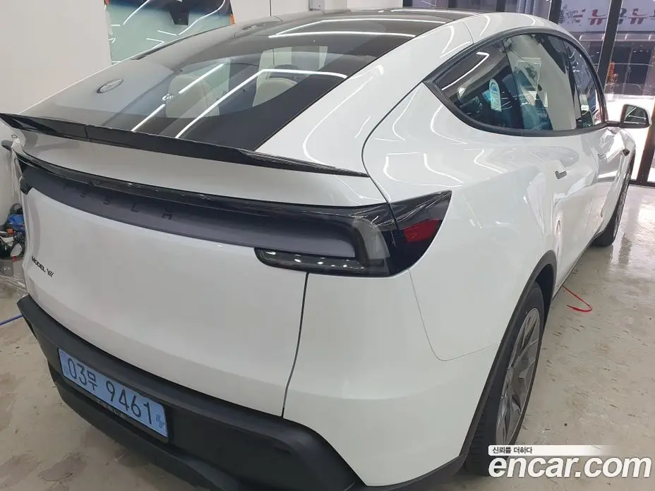Tesla Model Y 2026 3.0 автомат (гидро), фото 12 Tesla Model Y 2026 3.0 автомат (гидро), фото 12