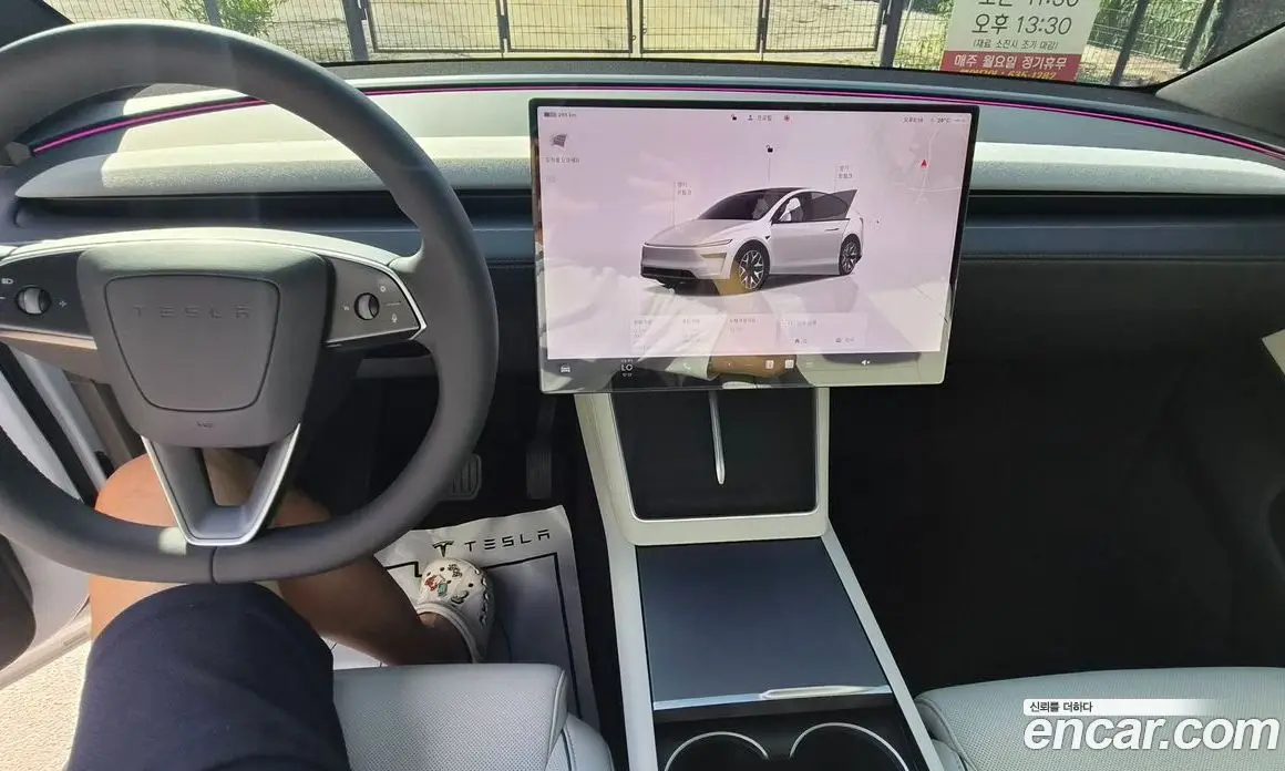 Tesla Model Y 2026 3.0 автомат (гидро), фото 16 Tesla Model Y 2026 3.0 автомат (гидро), фото 16