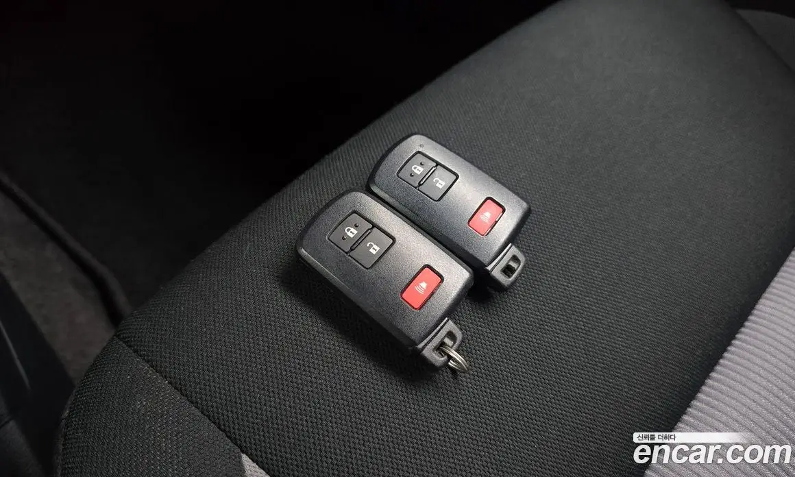Toyota Prius 2019 1.5 автомат (гидро), фото 24 Toyota Prius 2019 1.5 автомат (гидро), фото 24