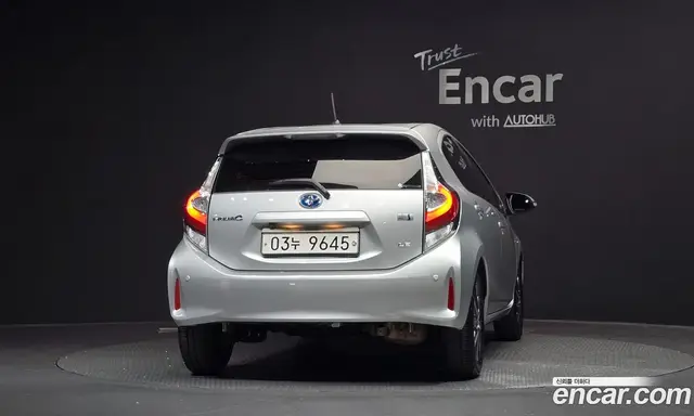 Toyota Prius 2019 1.5 автомат (гидро), миниатюра 4 Toyota Prius 2019 1.5 автомат (гидро), миниатюра 4