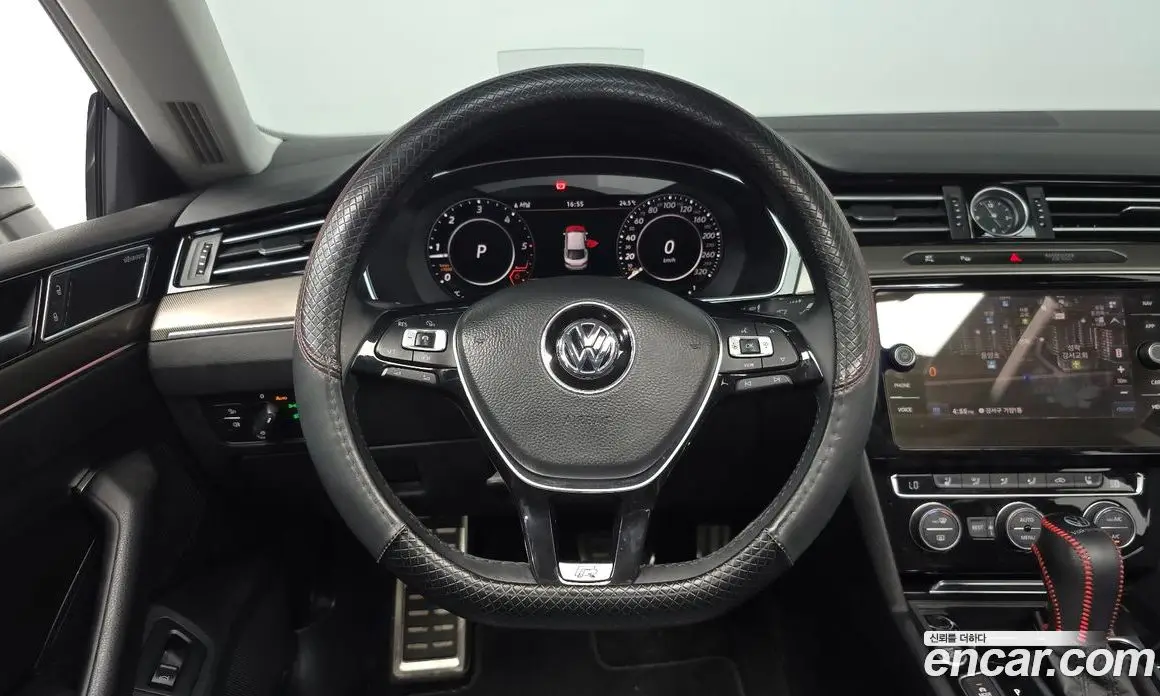 Volkswagen Arteon 2019 2.0 автомат (гидро), фото 13