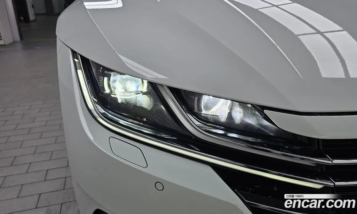 Volkswagen Arteon 2019 2.0 автомат (гидро), фото 8