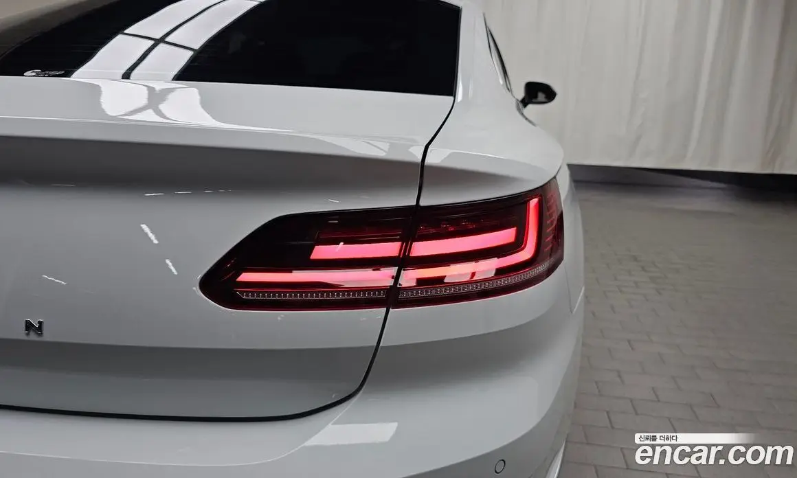 Volkswagen Arteon 2019 2.0 автомат (гидро), фото 9