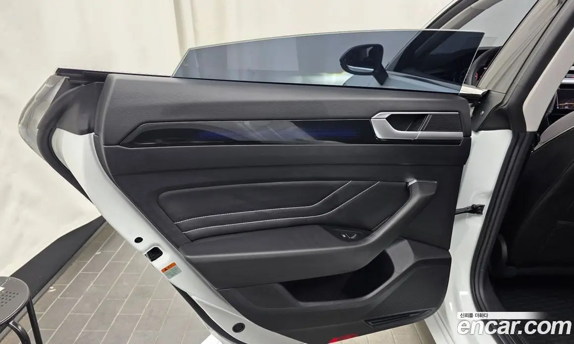 Volkswagen Arteon 2022 2.0 автомат (гидро), фото 15