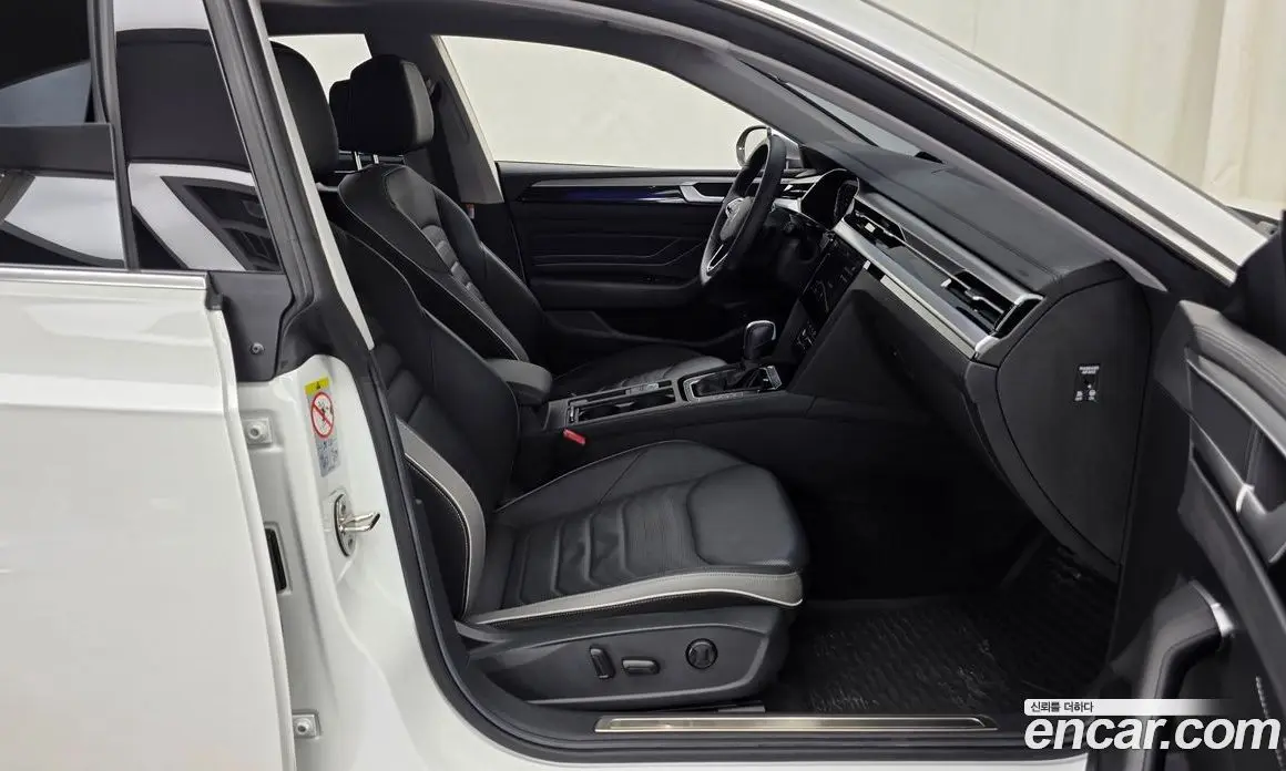 Volkswagen Arteon 2022 2.0 автомат (гидро), фото 17