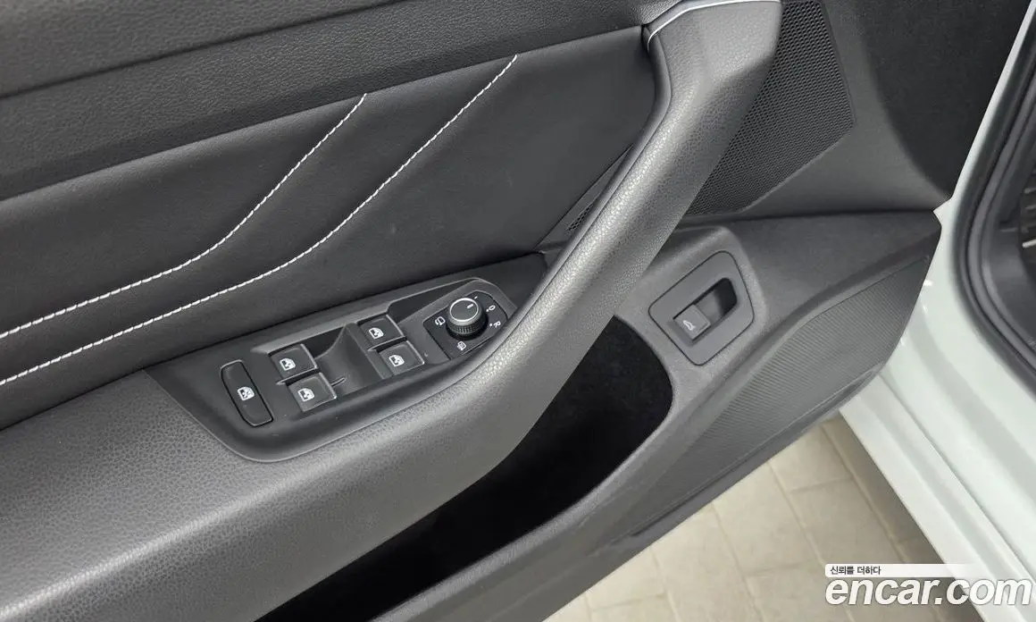 Volkswagen Arteon 2022 2.0 автомат (гидро), фото 27