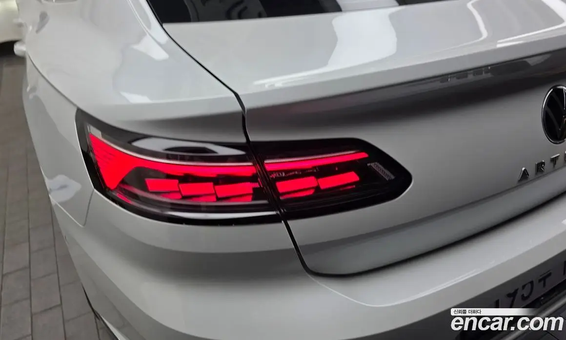 Volkswagen Arteon 2022 2.0 автомат (гидро), фото 9