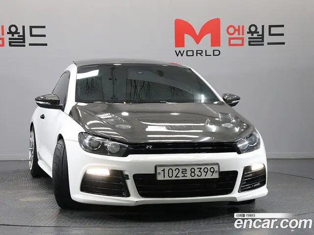 Volkswagen Scirocco 2012 2.0 автомат (гидро), миниатюра 2
