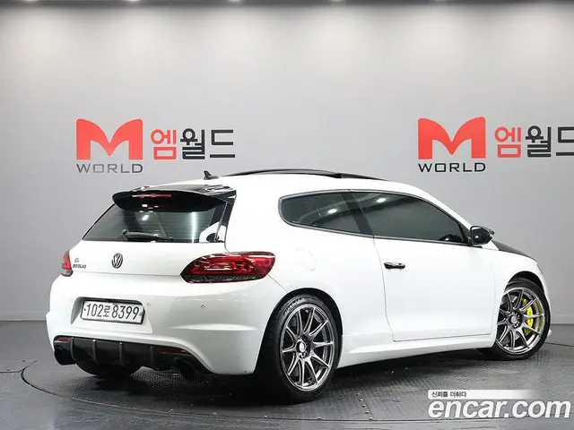 Volkswagen Scirocco 2012 2.0 автомат (гидро), миниатюра 3