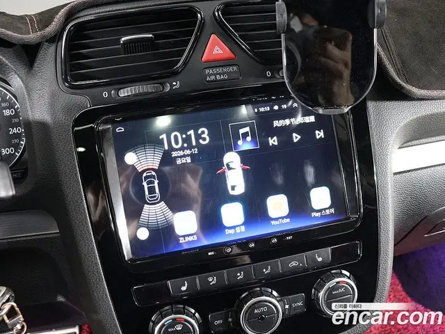 Volkswagen Scirocco 2012 2.0 автомат (гидро), миниатюра 7