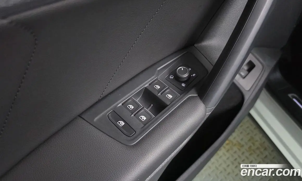 Volkswagen Tiguan 2020 2.0 автомат (гидро), фото 29