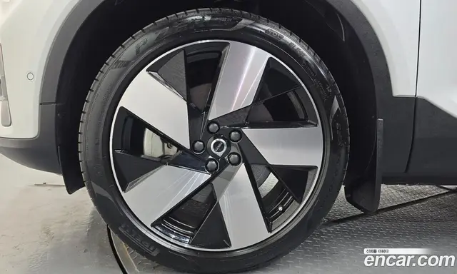 Volvo C40 2022 0.2 автомат (гидро), миниатюра 4