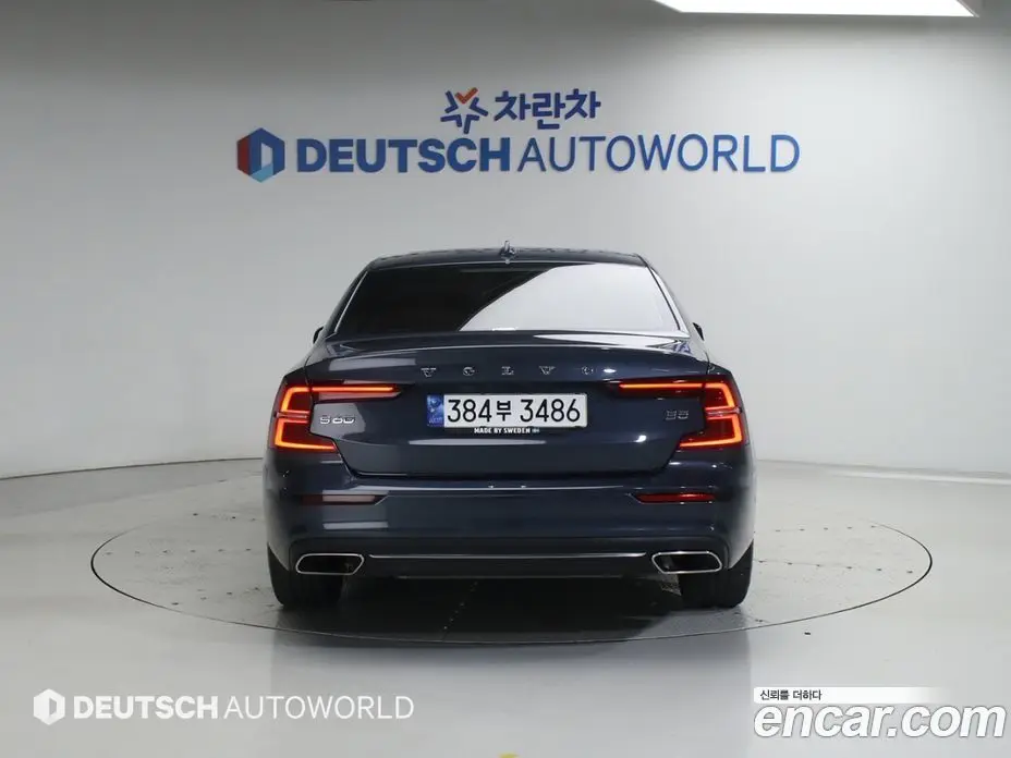 Volvo S60 2021 2.0 автомат (гидро), фото 4